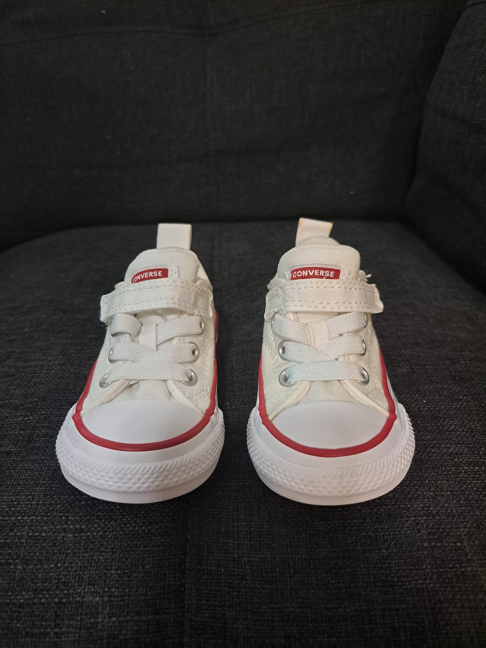 Converse Kids White and Red Low-Top Sneakers